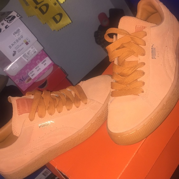 Puma - Picture 2 of 4